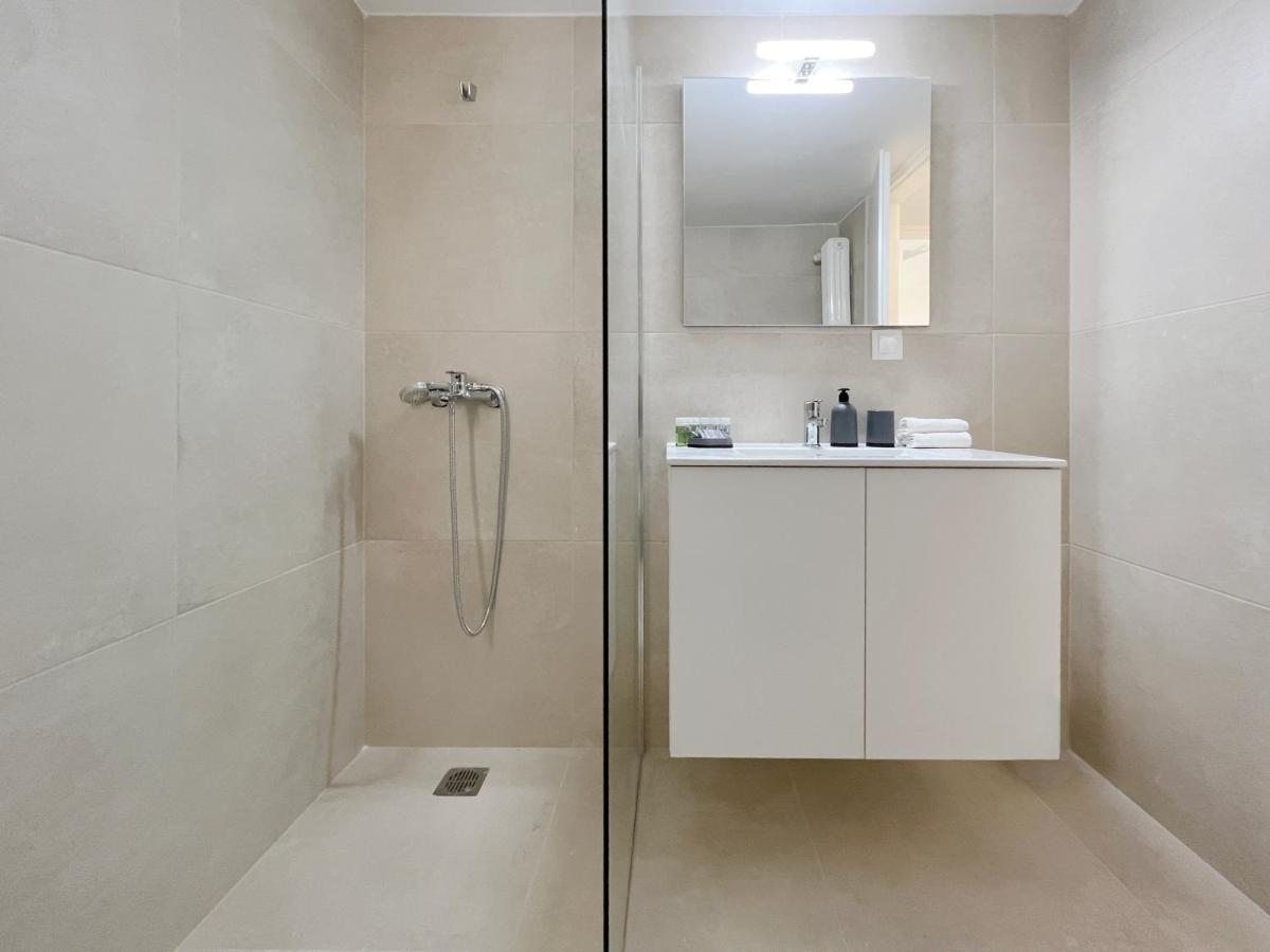 Apartmán Mouson Modern 80Sqm Apt Next To Edem Beach Atény Exteriér fotografie